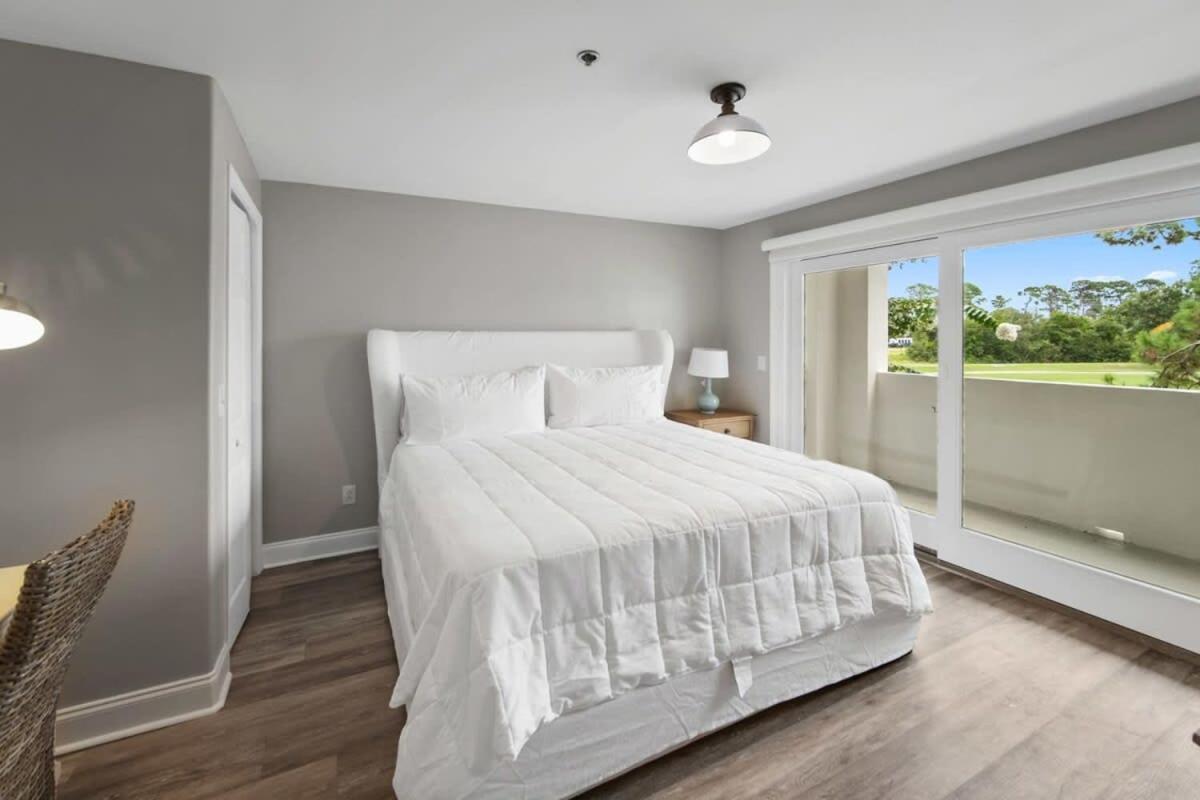 Newly Renovated Condo With Private Balcony! Panama City Beach Kültér fotó