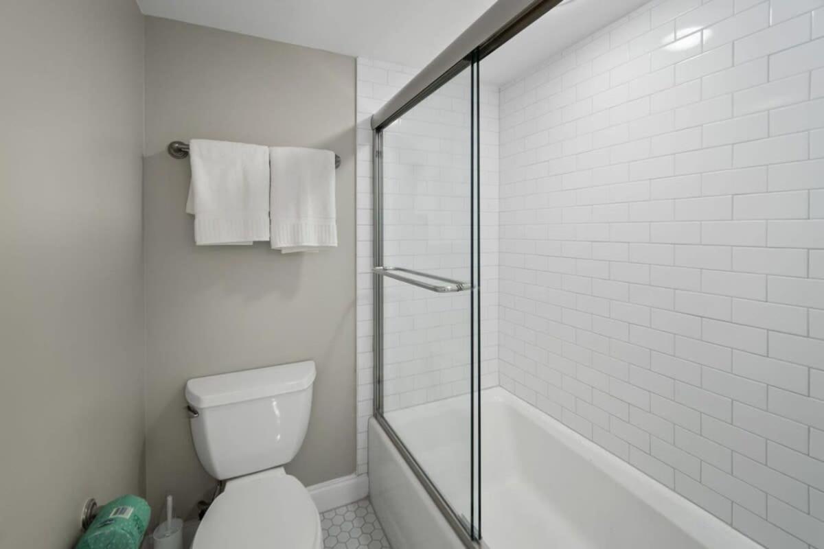 Newly Renovated Condo With Private Balcony! Panama City Beach Kültér fotó
