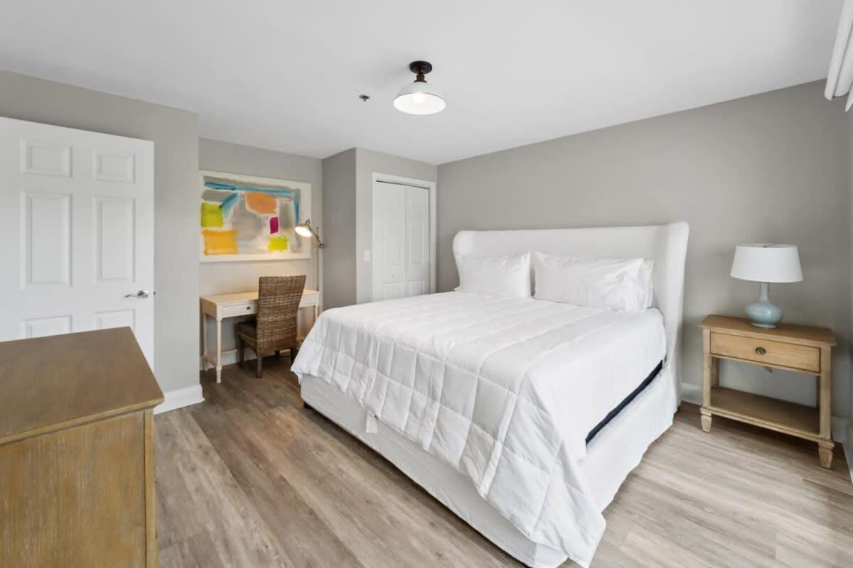 Newly Renovated Condo With Private Balcony! Panama City Beach Kültér fotó