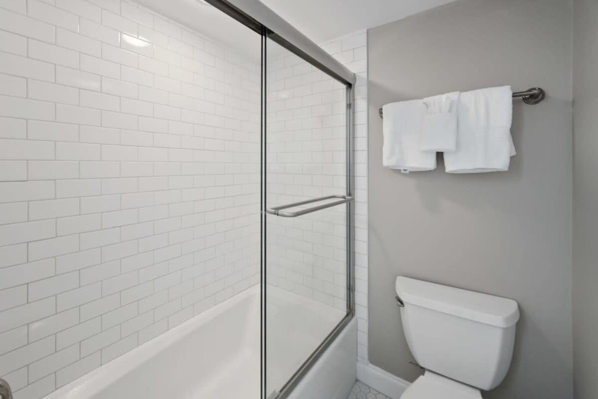 Newly Renovated Condo With Private Balcony! Panama City Beach Kültér fotó